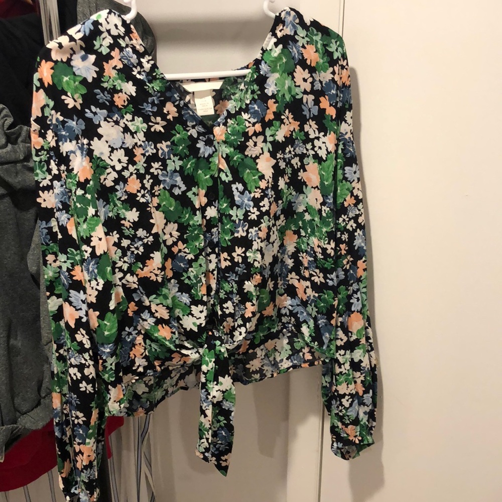 Floral tie up top
